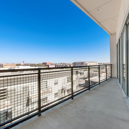 Snappy Loft Style 2Br I Gym I Parking I Workspace Dallas Zewnętrze zdjęcie