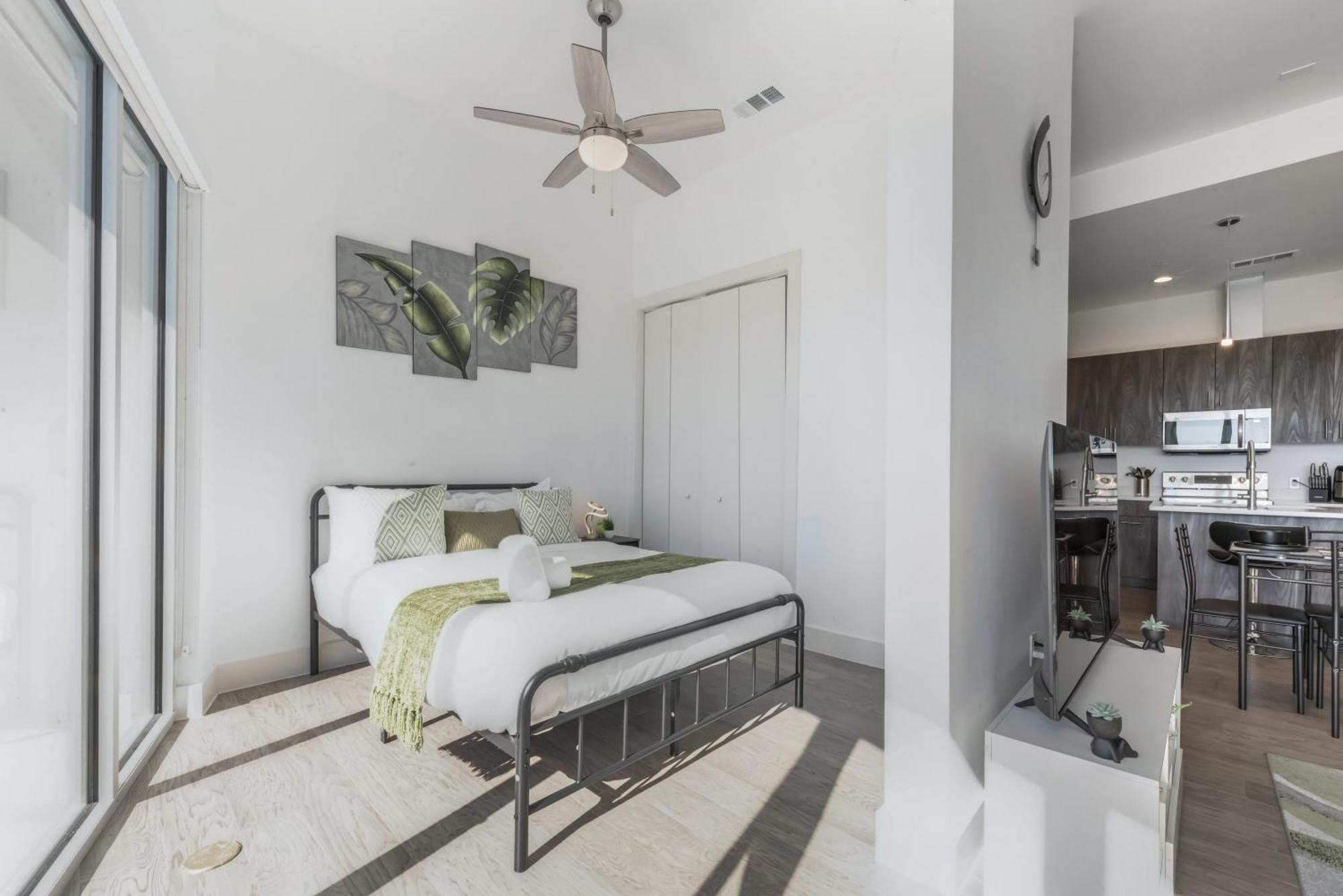 Snappy Loft Style 2Br I Gym I Parking I Workspace Dallas Zewnętrze zdjęcie